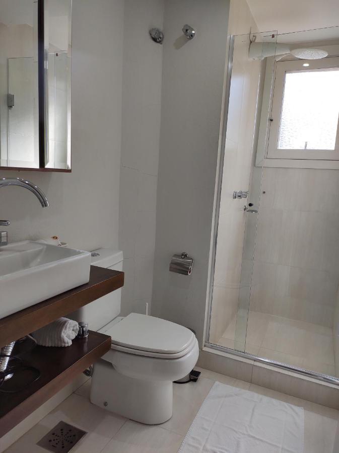 Agradavel Apt 2Quartos Para Familia Prox Ao Lago Negro - 4 Min Do Centro- Com Churrasqueira グラマド エクステリア 写真